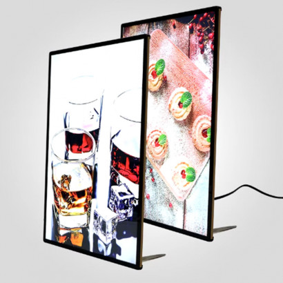 PANEL MENU SLIM BOX 1 CARA A3 CON PINES (312X427) COLOR PLATEADO